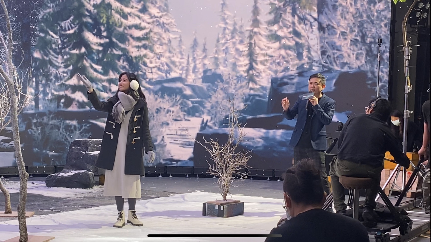 友達以ALED先進顯屏技術，與金馬獎視覺特效團隊「再現影像」攜手合作打造LED虛擬攝影棚，提供沉浸式表演體驗，並精簡拍攝成本與時間