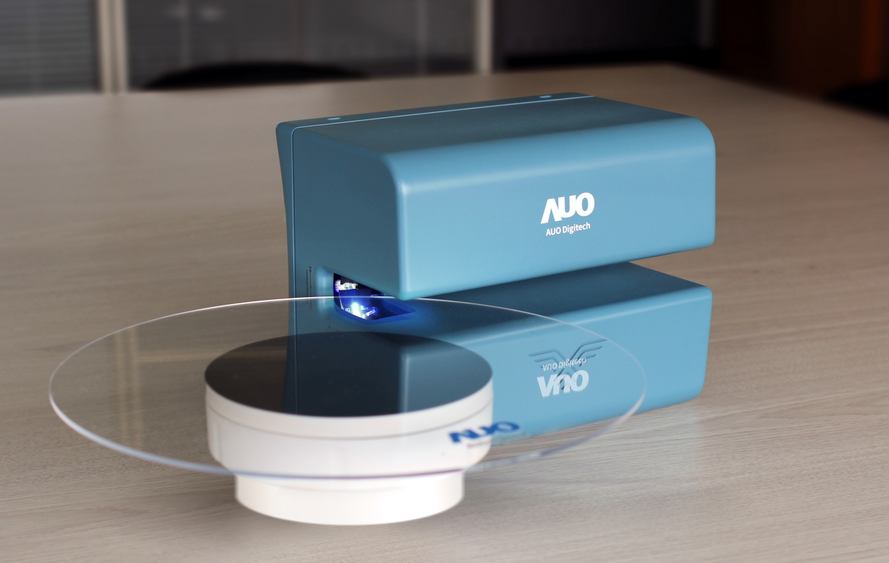 達擎寬視角3D醫療顯示器，協助醫護團隊成員於手術進行時，皆能看到一致性的3D影像，提高溝通效率，使手術更精準、快速完成達擎寬視角3D醫療顯示器，協助醫護團隊成員於手術進行時，皆能看到一致性的3D影像，提高溝通效率，使手術更精準、快速完成