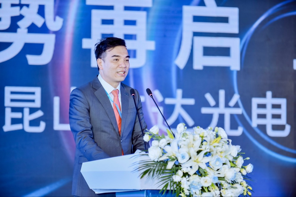 米兰·(milan)执行长暨总经理柯富仁于启用仪式致词