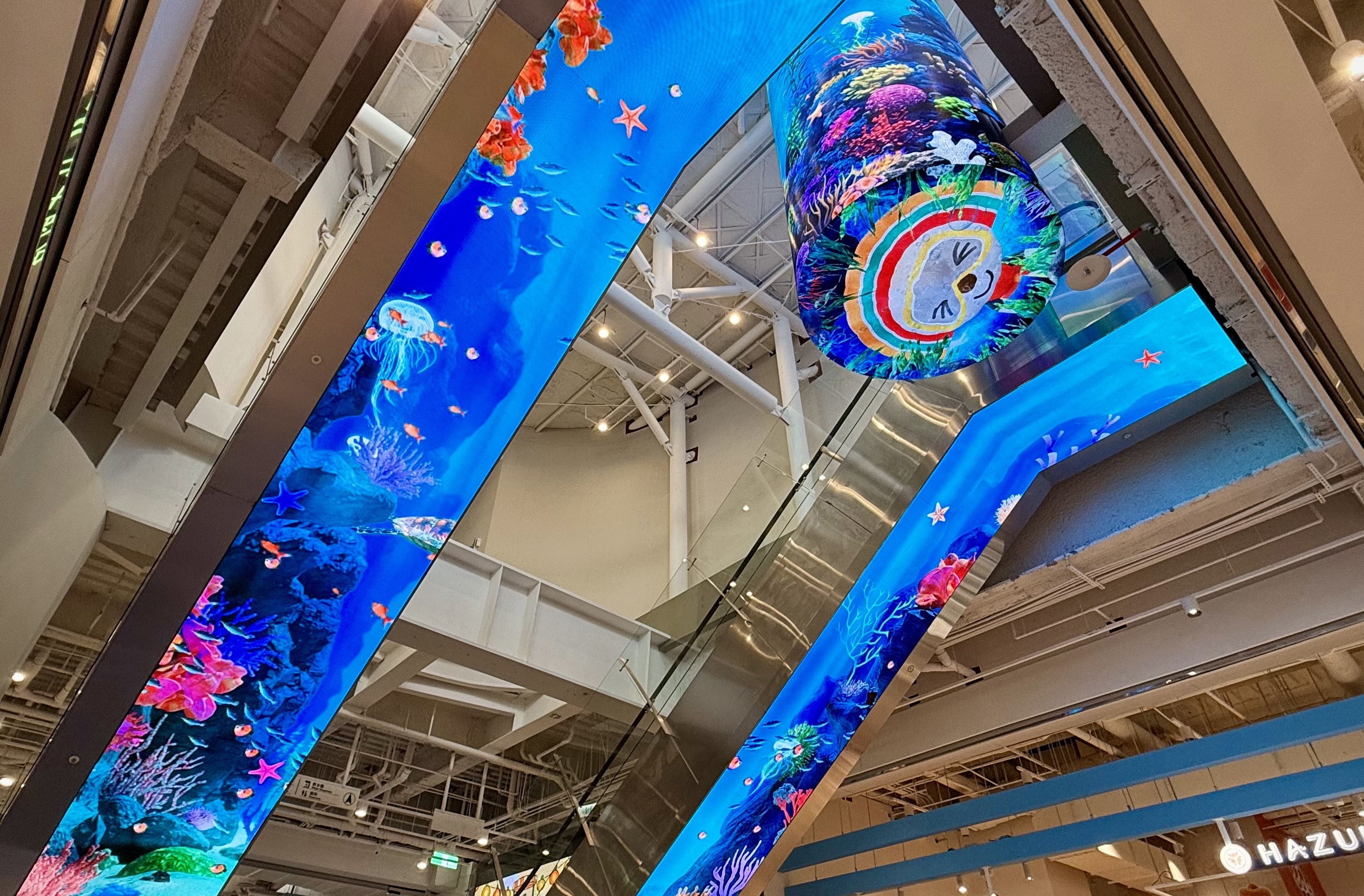 達擎與傑可達整合先進顯示技術與軟硬體應用服務，提供一系列大型LED顯示解決方案，為全新改裝開幕的「清水服務區」佈局嶄新視覺體驗。